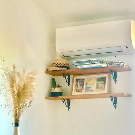 Boulouris Panorama Vue Mer アパート