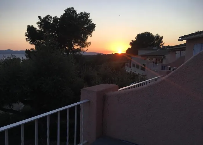 Boulouris Panorama Vue Mer *